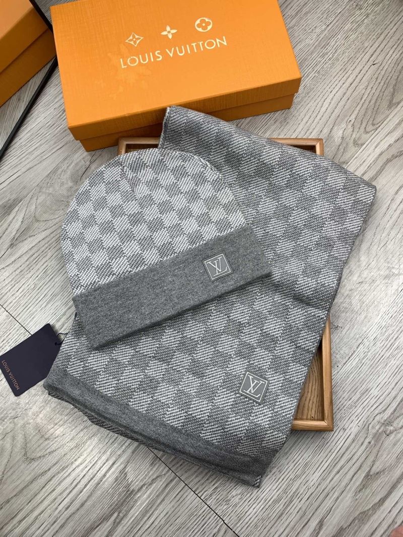 Louis Vuitton Caps Scarfs